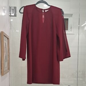 ALI & JAY Long Sleeve Maroon Dress
